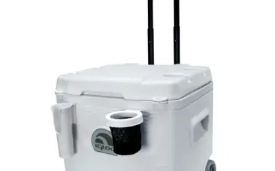 Igloo 52 QT 5-Day Marine Ice Chest Cooler with Wheels